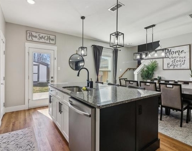 6165 River Pointe Drive - Photo Thumbnail 13