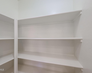 8940 W Olive Avenue - Photo Thumbnail 13