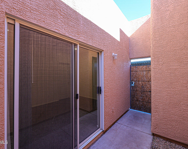 8940 W Olive Avenue - Photo Thumbnail 24