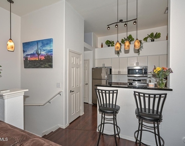 14250 W Wigwam Boulevard - Photo Thumbnail 4
