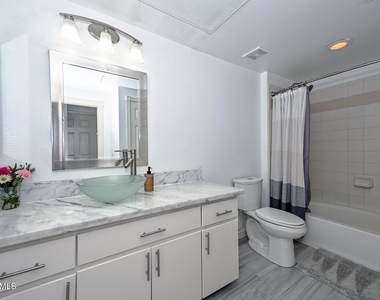 14250 W Wigwam Boulevard - Photo Thumbnail 24