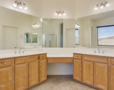 5733 W Plum Road - Photo Thumbnail 30