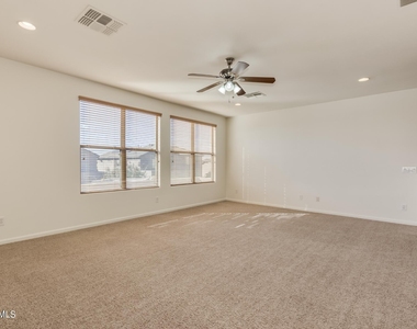 5733 W Plum Road - Photo Thumbnail 22