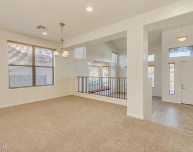 5733 W Plum Road - Photo Thumbnail 6