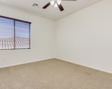 5733 W Plum Road - Photo Thumbnail 21