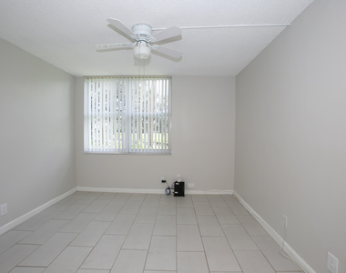 9441 Live Oak Place - Photo Thumbnail 9