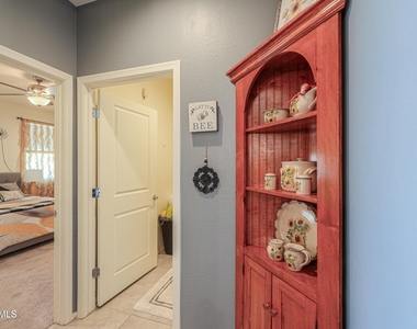 42320 W Morning Glory Way - Photo Thumbnail 16
