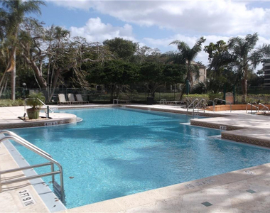 1845 Palm Cove Boulevard - Photo Thumbnail 20