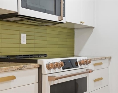 4859 Cedar Springs Road - Photo Thumbnail 6