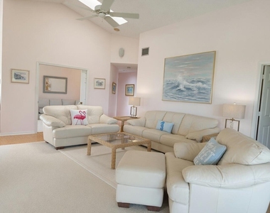6231 Se Ames Way - Photo Thumbnail 6