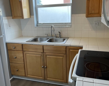 20 Sw 108th Avenue - Photo Thumbnail 4