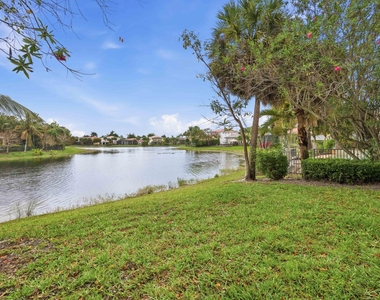 12290 Nw 77th Manor Nw - Photo Thumbnail 23