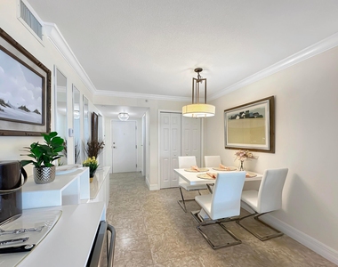 3000 N Ocean Drive - Photo Thumbnail 8