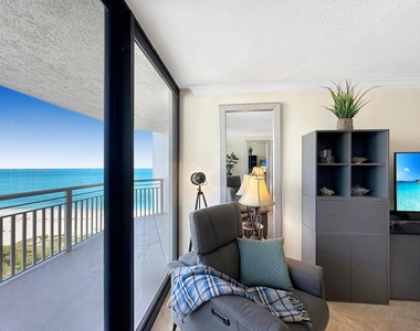 3000 N Ocean Drive - Photo Thumbnail 3