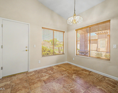 3311 E San Angelo Avenue - Photo Thumbnail 10