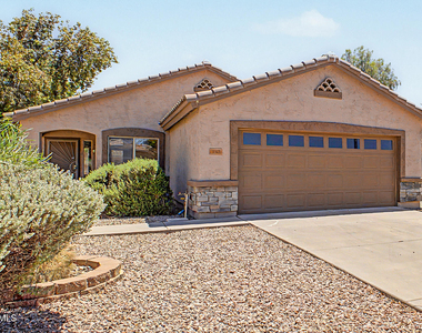 3311 E San Angelo Avenue - Photo Thumbnail 2