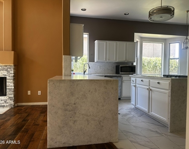 13172 N 88th Place - Photo Thumbnail 22