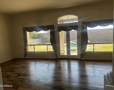13172 N 88th Place - Photo Thumbnail 13