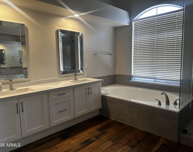 13172 N 88th Place - Photo Thumbnail 31