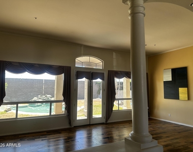 13172 N 88th Place - Photo Thumbnail 14