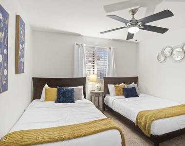 3141 E Sierra Street - Photo Thumbnail 30