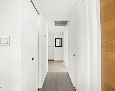 3141 E Sierra Street - Photo Thumbnail 18