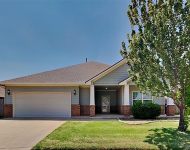 9416 Nw 91st Circle - Photo Thumbnail 1