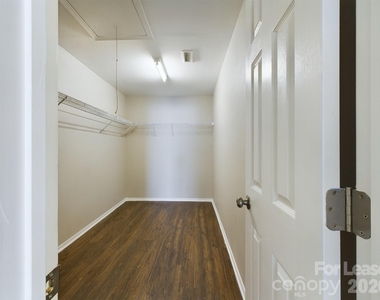 12621 Dervish Lane - Photo Thumbnail 34