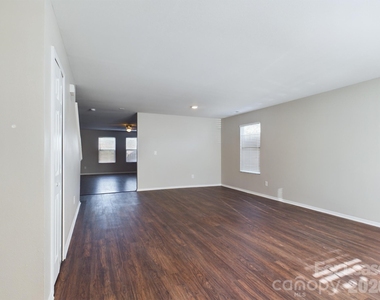 12621 Dervish Lane - Photo Thumbnail 18
