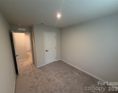 5945 Granbury Drive - Photo Thumbnail 18