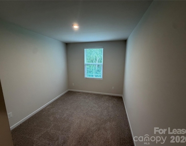5945 Granbury Drive - Photo Thumbnail 17