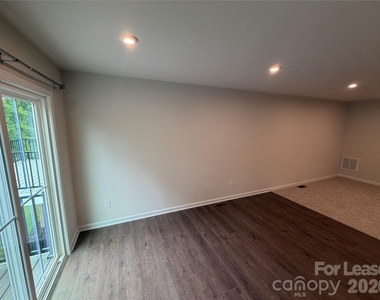 5945 Granbury Drive - Photo Thumbnail 7