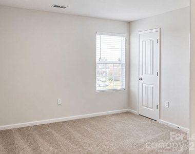 9201 Creedmore Hills Drive - Photo Thumbnail 7