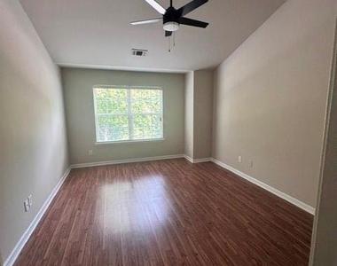 2536 Bardwell Avenue Nw - Photo Thumbnail 13