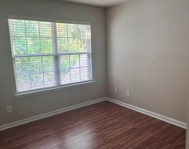 2536 Bardwell Avenue Nw - Photo Thumbnail 18