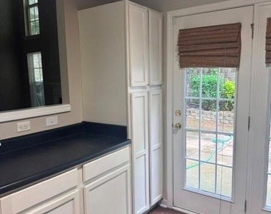2536 Bardwell Avenue Nw - Photo Thumbnail 19
