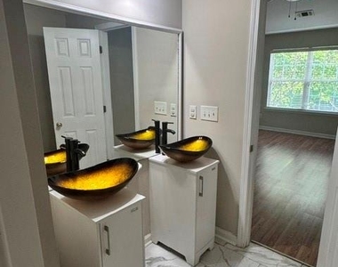 2536 Bardwell Avenue Nw - Photo Thumbnail 17