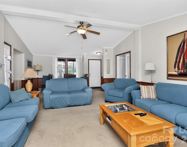 120 Stepaside Lane - Photo Thumbnail 23