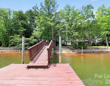 120 Stepaside Lane - Photo Thumbnail 5