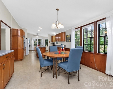 120 Stepaside Lane - Photo Thumbnail 8