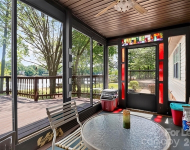 120 Stepaside Lane - Photo Thumbnail 41