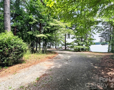 120 Stepaside Lane - Photo Thumbnail 29