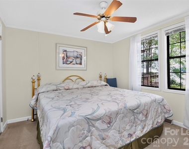 120 Stepaside Lane - Photo Thumbnail 15