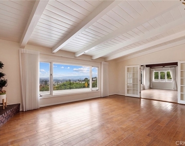 3737 Debstone Ave - Photo Thumbnail 3