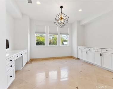 4116 Dakota - Photo Thumbnail 14