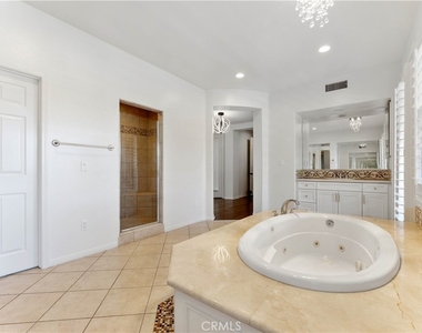 4116 Dakota - Photo Thumbnail 27