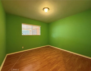 1127 S Nantes Avenue - Photo Thumbnail 18