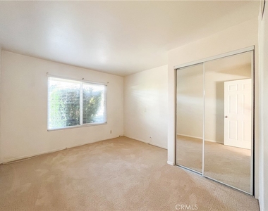 1359 Calle De Oro - Photo Thumbnail 11