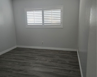 21740 Mojave - Photo Thumbnail 18