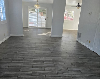 21740 Mojave - Photo Thumbnail 9